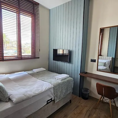 83 Mini-hôtel